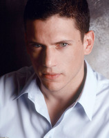 Wentworth Miller Longsleeve T-shirt #2217575