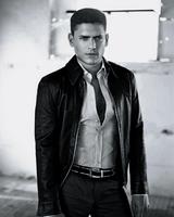 Wentworth Miller Longsleeve T-shirt #2217616