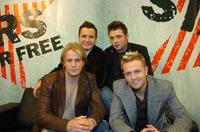 Westlife longsleeve t-shirt #2542463