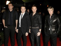 Westlife longsleeve t-shirt #2659265