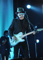 White Stripes longsleeve t-shirt #2532590