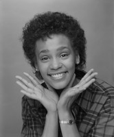 Whitney Houston Longsleeve T-shirt #2118611