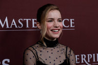 Willa Fitzgerald mug #G1239082
