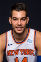 Willy Hernangomez Sweatshirt #3404268