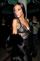 Winnie Harlow Sweatshirt #3175376