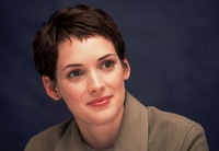 Winona Ryder Longsleeve T-shirt #2278402