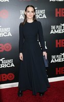 Winona Ryder Sweatshirt #3939043
