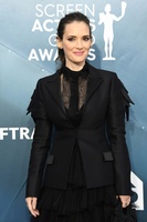 Winona Ryder Longsleeve T-shirt #3939070
