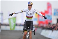 Wout Van Aert tote bag #G2321684