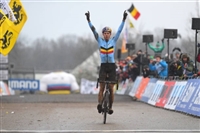 Wout Van Aert mug #G2321703