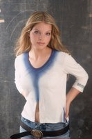 Yvonne Catterfield Longsleeve T-shirt #2074759