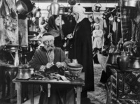 Yvonne De Carlo mug #G849551