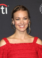 Yvonne Strahovski mug #G1442558