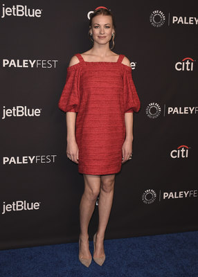 Yvonne Strahovski posters