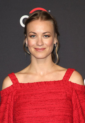 Yvonne Strahovski posters