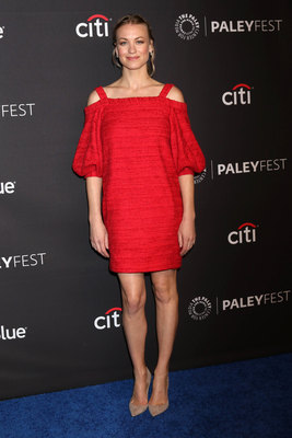 Yvonne Strahovski posters