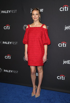 Yvonne Strahovski posters