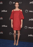 Yvonne Strahovski tote bag #G1442601