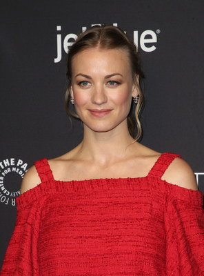 Yvonne Strahovski posters