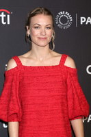 Yvonne Strahovski mug #G1442656