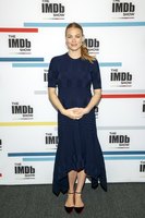 Yvonne Strahovski Sweatshirt #3322914