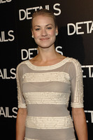 Yvonne Strahovski mug #G2429029
