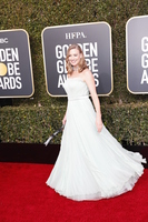 Yvonne Strahovski t-shirt #3811792