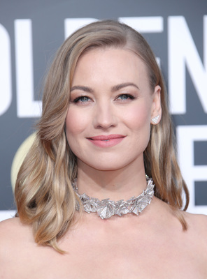 Yvonne Strahovski posters