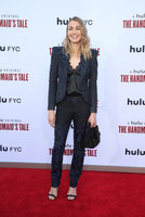 Yvonne Strahovski longsleeve t-shirt #3895317