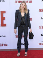 Yvonne Strahovski tote bag #G2512581