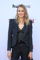 Yvonne Strahovski Sweatshirt #3895332