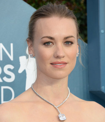 Yvonne Strahovski posters