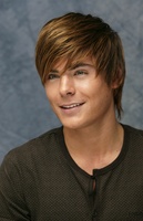 Zac Efron Longsleeve T-shirt #2236877