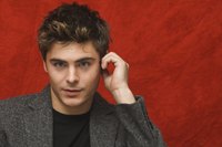 Zac Efron Longsleeve T-shirt #2258323