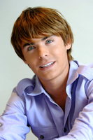 Zac Efron Longsleeve T-shirt #2268205