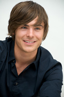Zac Efron Longsleeve T-shirt #2409925