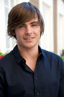 Zac Efron Longsleeve T-shirt #2409927