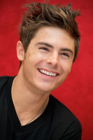 Zac Efron Longsleeve T-shirt #2422870