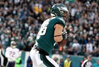 Zach Ertz t-shirt #3465368