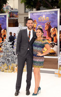 Zachary Levi Tank Top #2887416