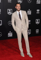 Zachary Levi Sweatshirt #2926721