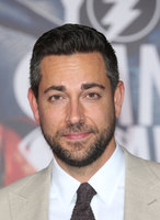 Zachary Levi Sweatshirt #2926750