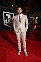 Zachary Levi Sweatshirt #2926753