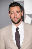 Zachary Levi Sweatshirt #2926762