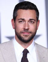 Zachary Levi t-shirt #2926818