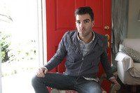 Zachary Quinto t-shirt #2192201