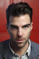 Zachary Quinto mug #G529340