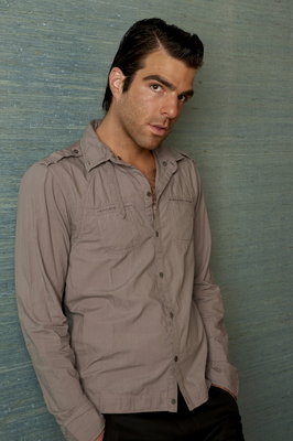 Zachary Quinto Mouse Pad 2210495