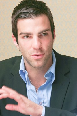 Zachary Quinto Mouse Pad 2258987