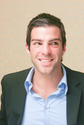 Zachary Quinto Poster 2259002